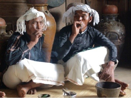 Die Chu Ru bewahren besondere Kultureigenschaften im Hochland Tay Nguyen - ảnh 1